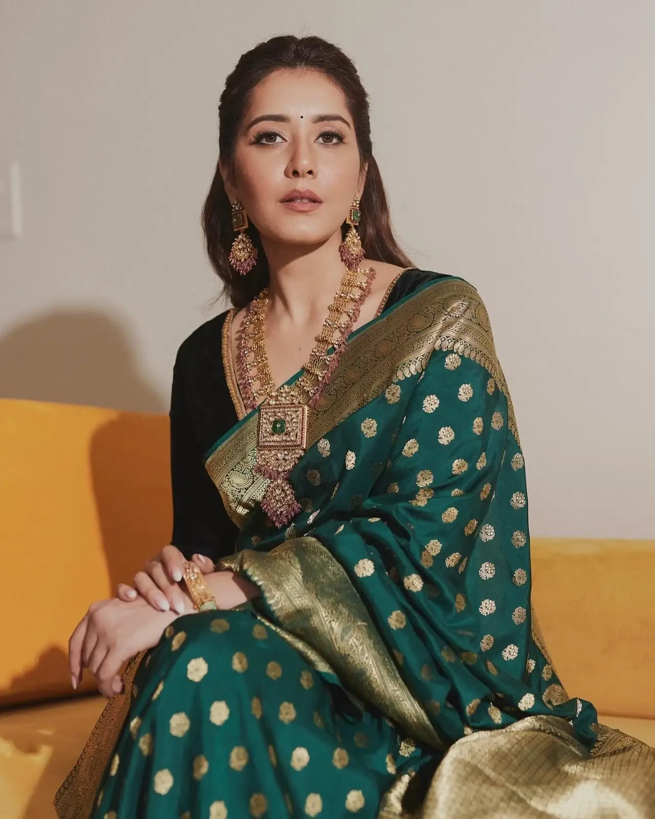 Indian Actress Rashi Khanna in Traditional Green Saree